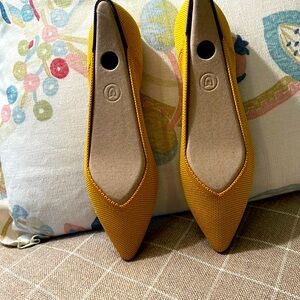 NWT Rothy’s Flats